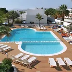 Livvo Oasis * Puerto del Carmen (Lanzarote)