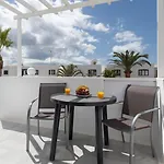 Livvo Oasis *