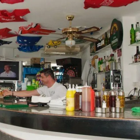 Livvo Oasis Apartamento *