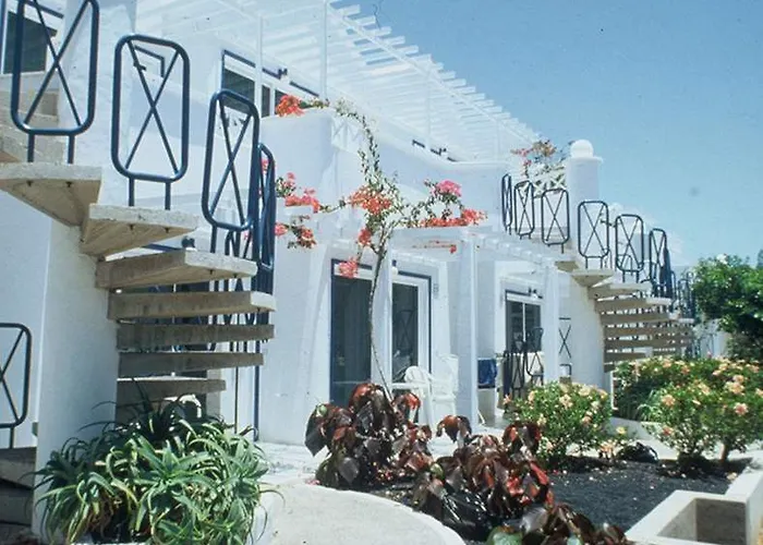 Livvo Oasis Apartament *