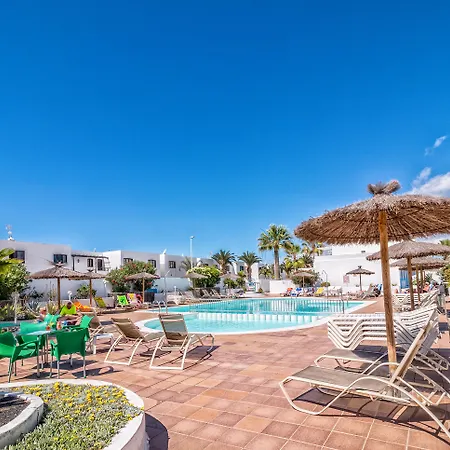 Livvo Oasis * Puerto del Carmen (Lanzarote)