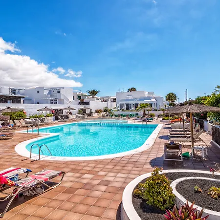 Livvo Oasis Apartmán *