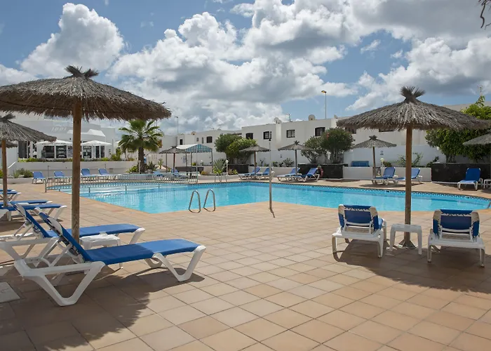 Livvo Oasis * Puerto del Carmen (Lanzarote)