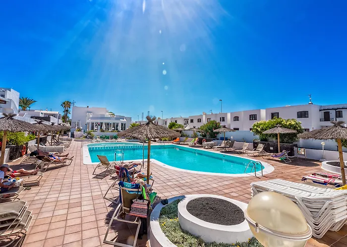 Livvo Oasis شقة *