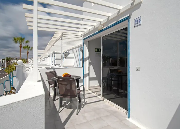 Livvo Oasis * بويرتو ذيل كارمين