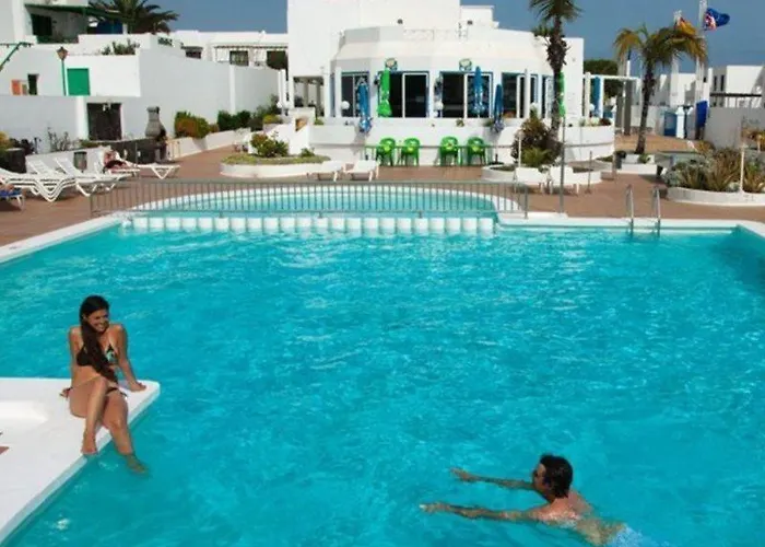 Livvo Oasis * بويرتو ذيل كارمين