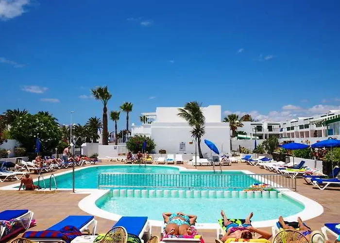 Livvo Oasis * بويرتو ذيل كارمين